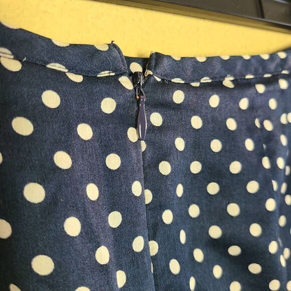 Ann Taylor LOFT Polka Dot Skirt - Picture 5 of 7